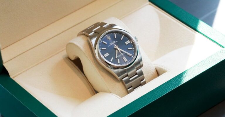 Read more about the article Rolex Women Watches 2024 | 3 Entry-Level Recommendation!